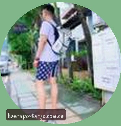周倩